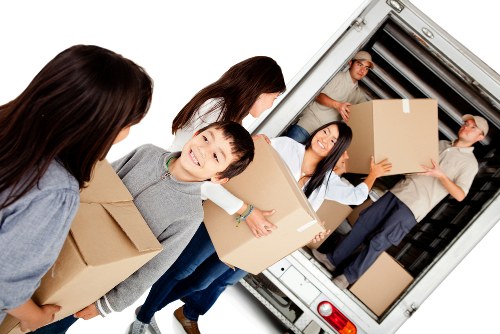 Professional packing and moving support for homes in Anerley
