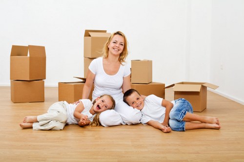 Local removal truck hire for homes and businesses near Anerley